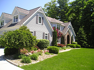 Landscapers and Lawncare Services in Lexington, MO